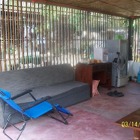Charm Guest House Puerto Princesa Exterior photo